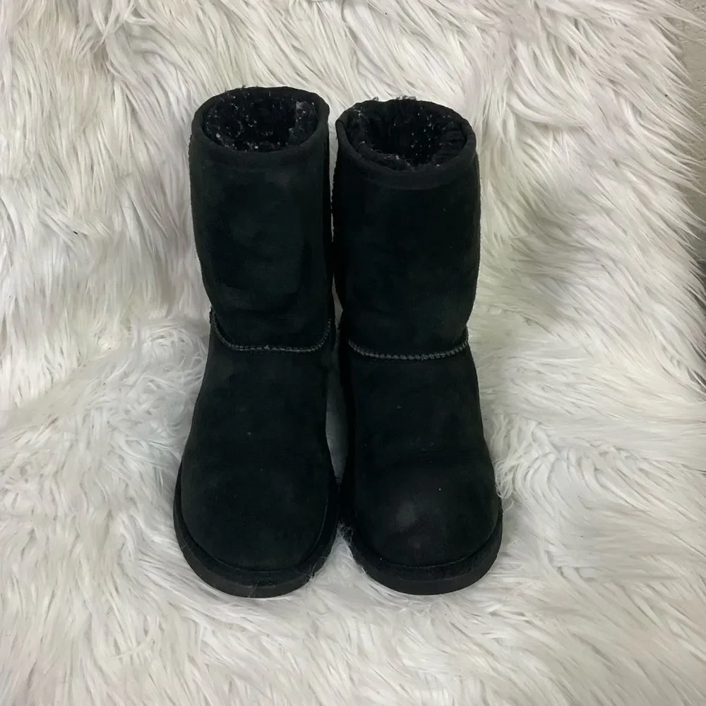 UGG great kids